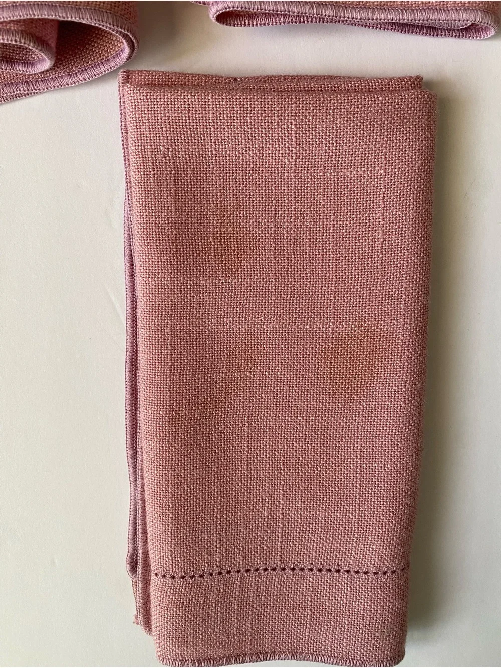 4 Dinner napkins pink linen cotton blend
